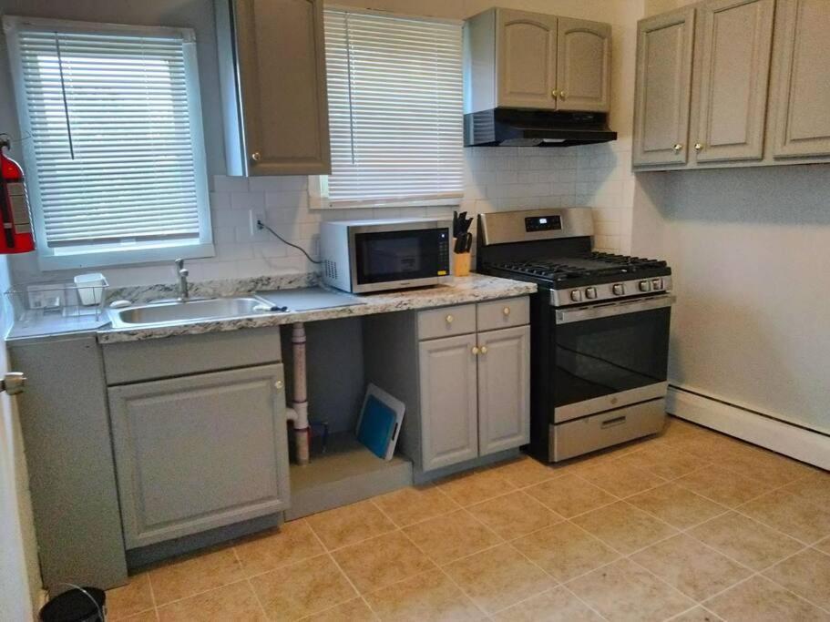 Clinton Hills - Newark Hotel Екстериор снимка
