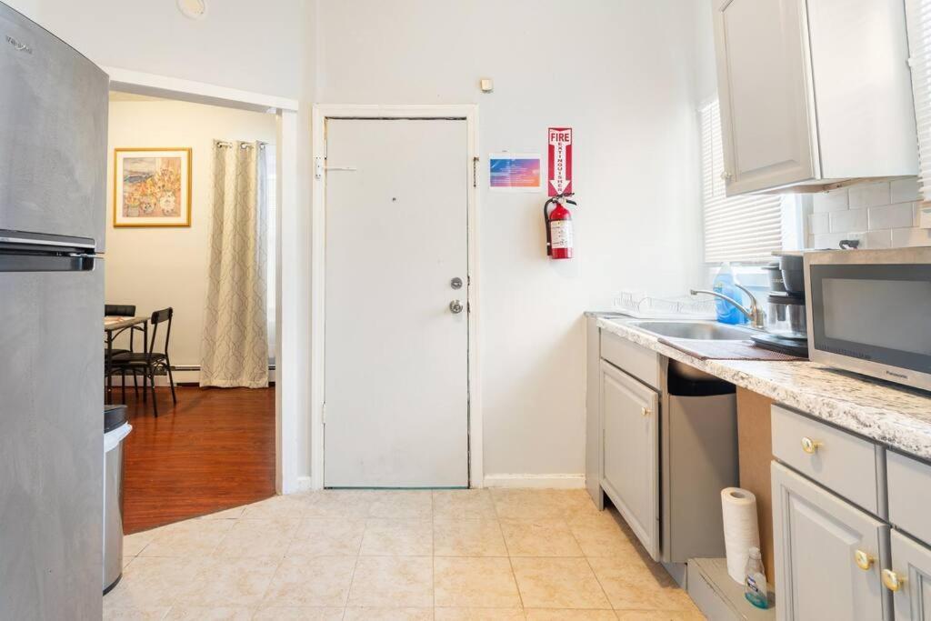 Clinton Hills - Newark Hotel Екстериор снимка
