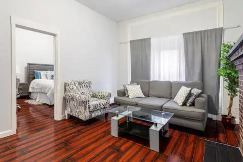 Clinton Hills - Newark Hotel Екстериор снимка