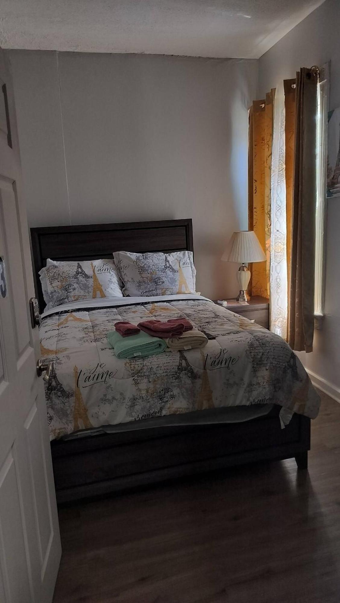 Clinton Hills - Newark Hotel Екстериор снимка